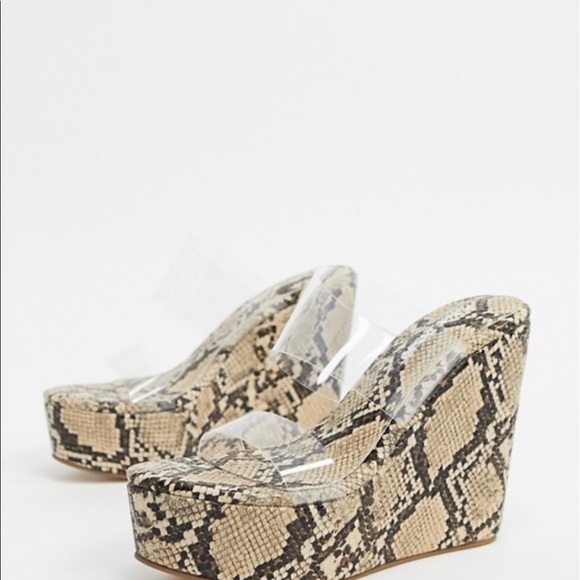 ASOS Healed Wedge in Beige Snake - Picture 2 of 4
